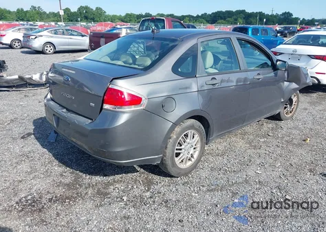 2010 Ford Focus Se z USA, uszkodzony, nr VIN 1FAHP3FN6AW138214